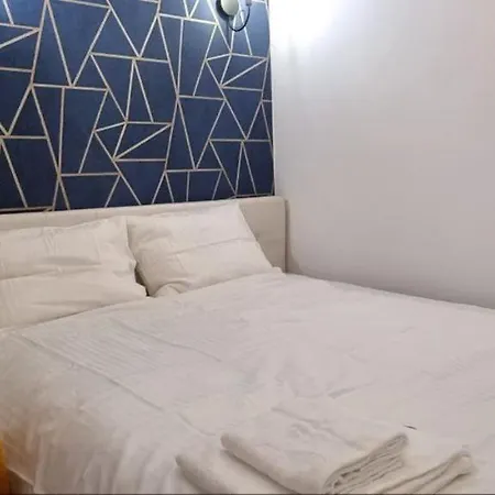 Cozy And Quiet In Apartamento Varsóvia