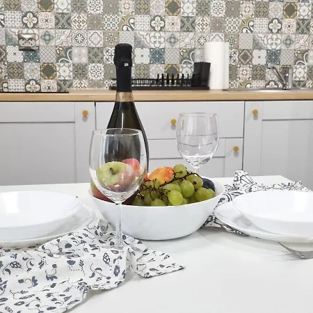 Cozy And Quiet In Warszawa